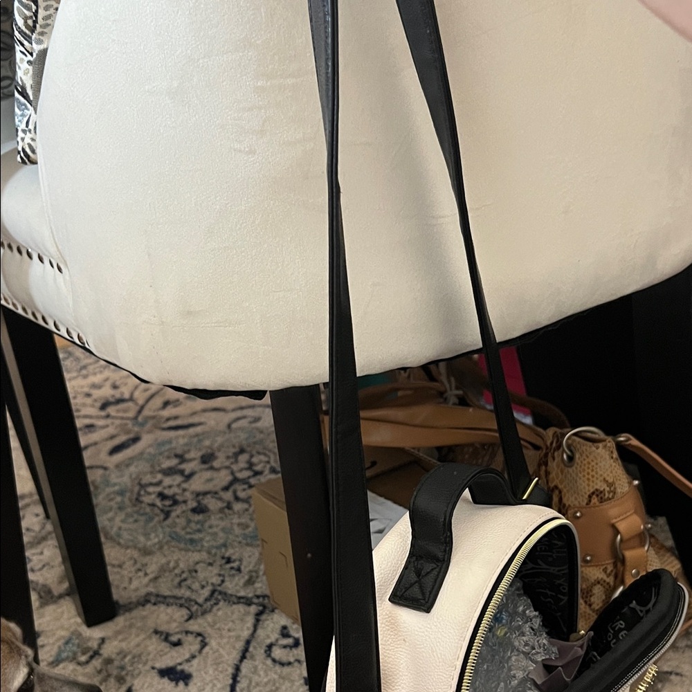 Betsey Johnson Heart Logo Backpack in White and Tan NWOT - Picture 7 of 8